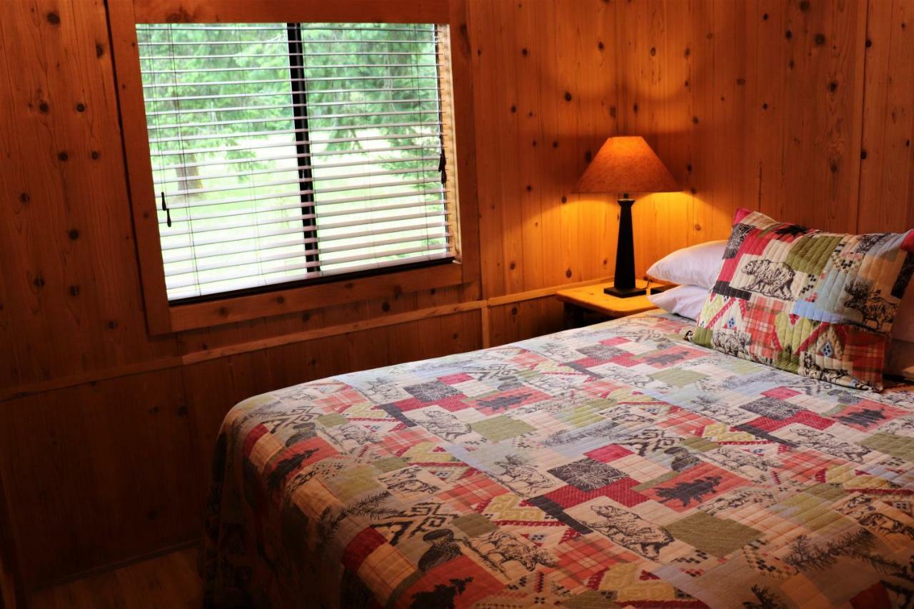 Lone Fir Resort Cougar Exterior foto